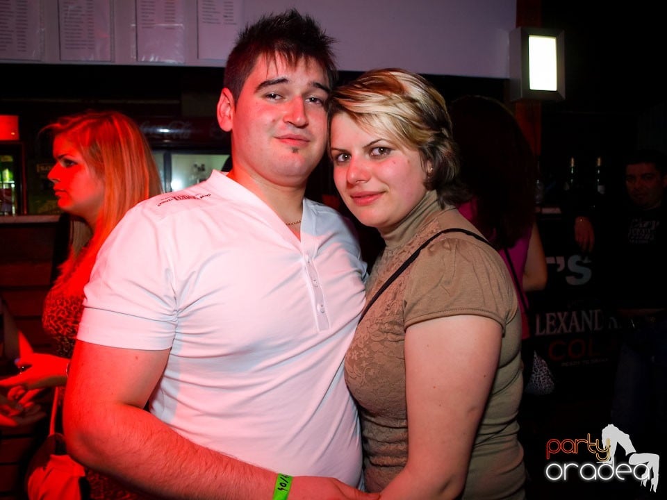 Easter Party în Disco Faház,
