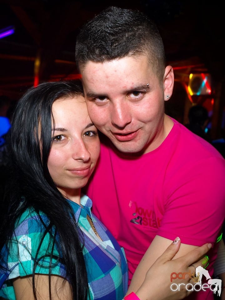 Easter Party în Disco Faház,
