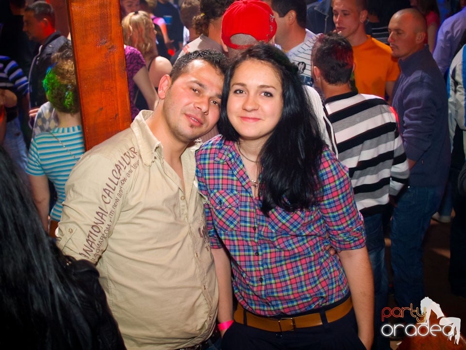 Easter Party în Disco Faház,