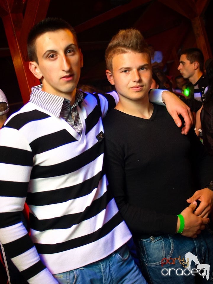 Easter Party în Disco Faház,