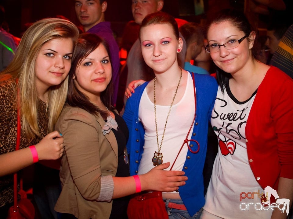 Easter Party în Disco Faház,