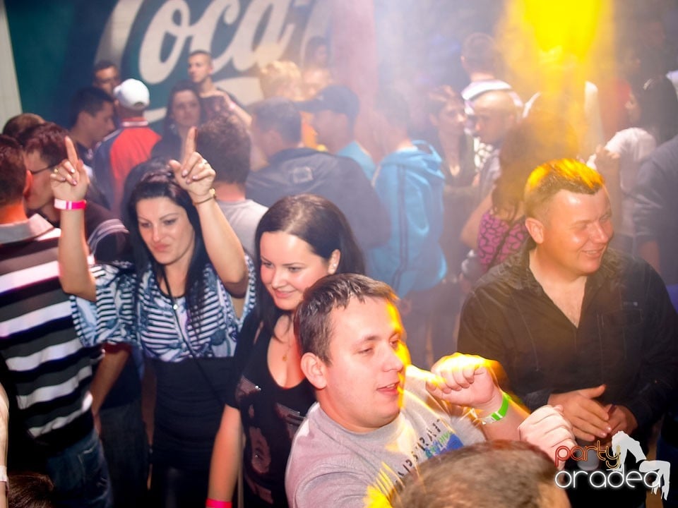 Easter Party în Disco Faház,