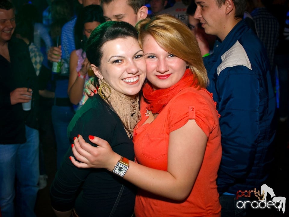Easter Party în Disco Faház,