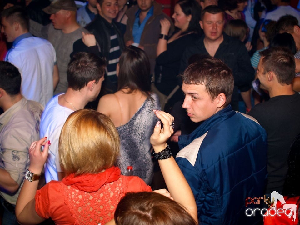 Easter Party în Disco Faház,