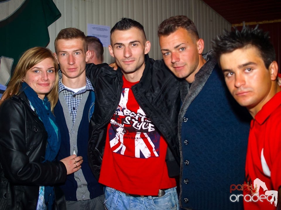 Easter Party în Disco Faház,