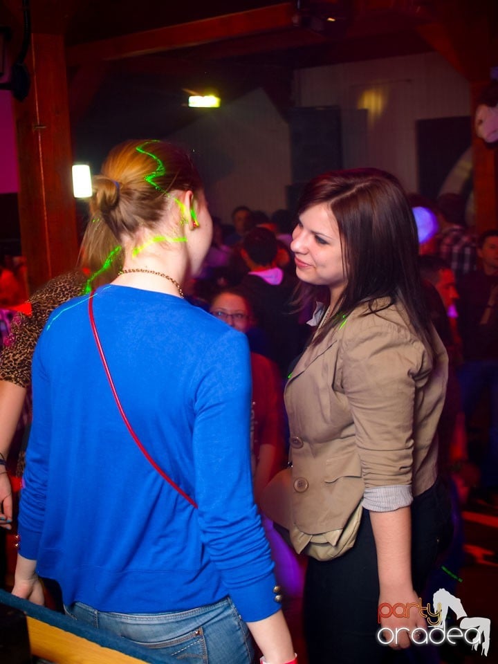 Easter Party în Disco Faház,
