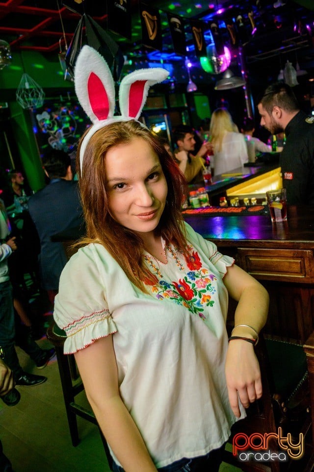 Easter Party, Green Pub