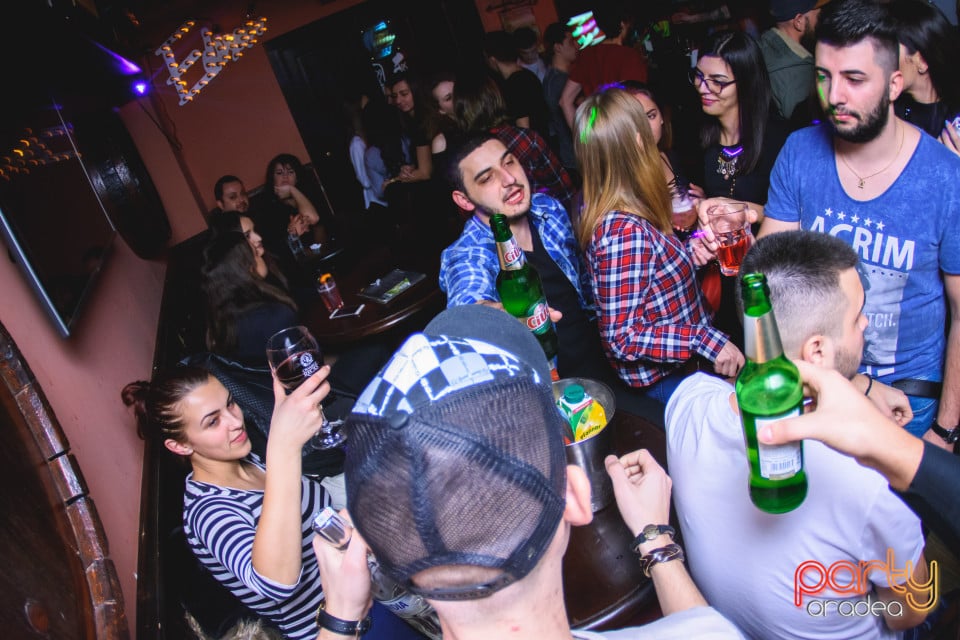 Fifty Shades of Party, 