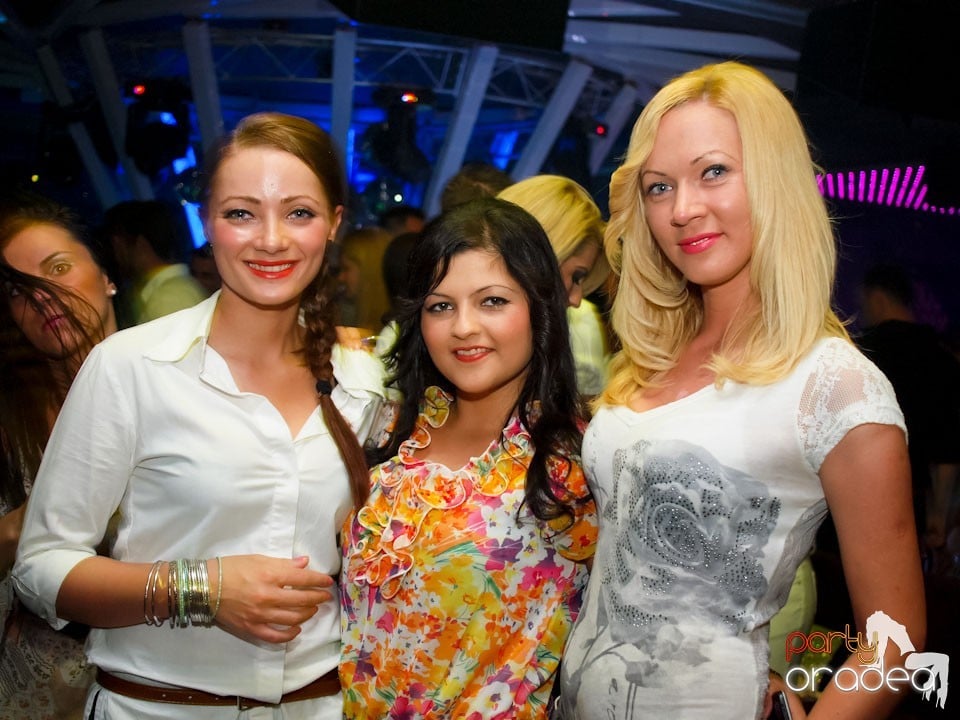 Emil Lassaria în The One,