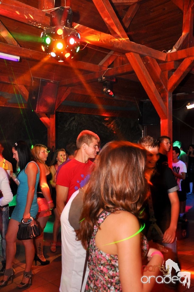 Endless Party în Disco Faház, 