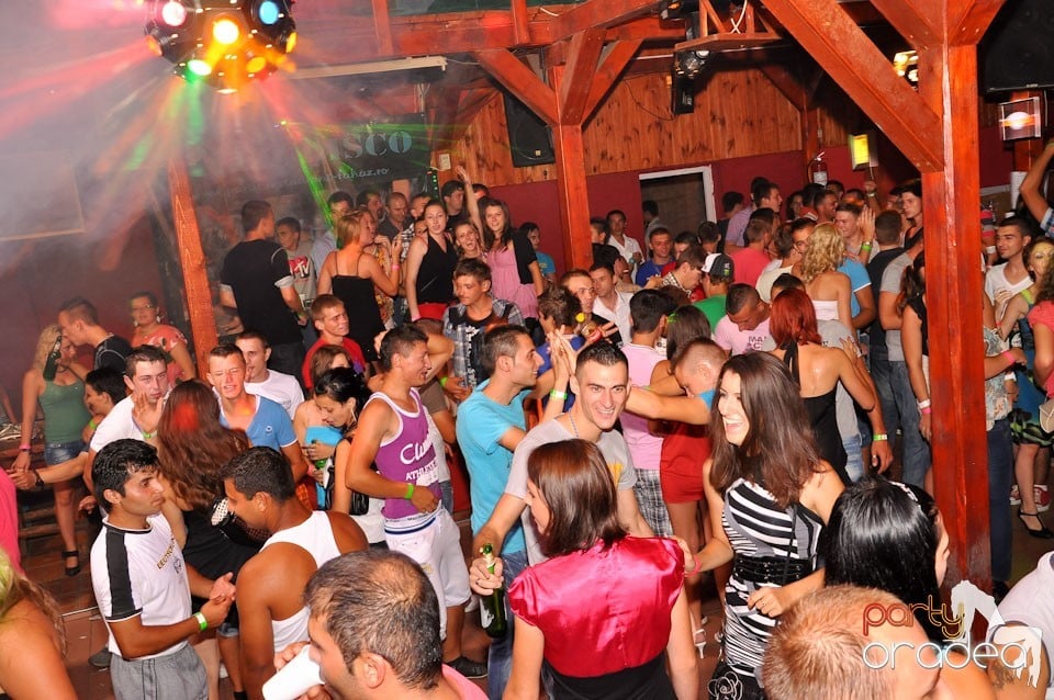 Endless Party în Disco Faház, 