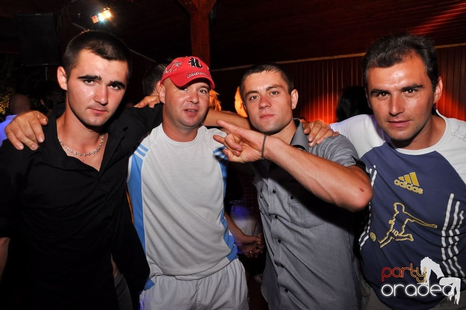 Endless Party în Disco Faház, 