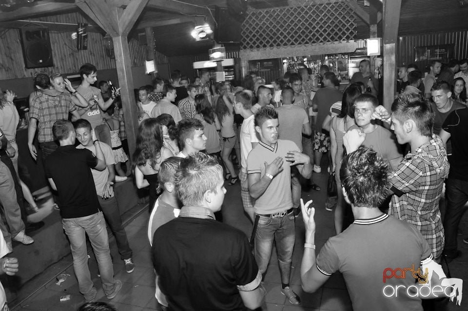 Endless Party în Disco Faház, 