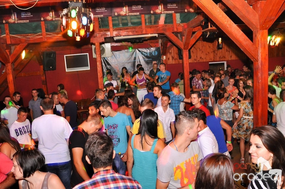 Endless Party în Disco Faház, 