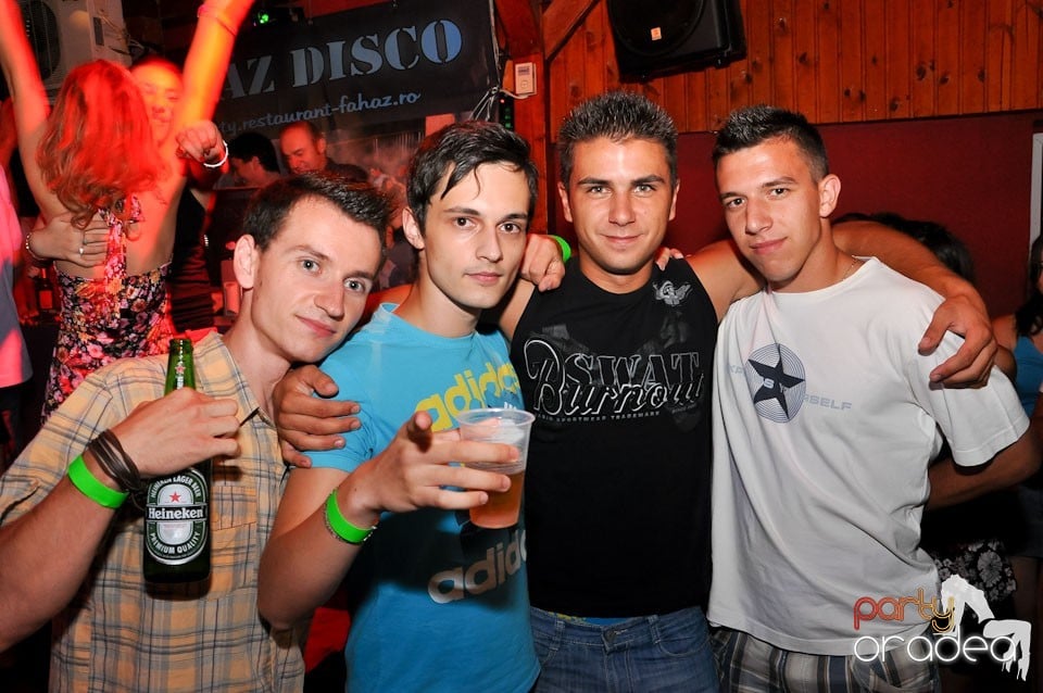 Endless Party în Disco Faház, 