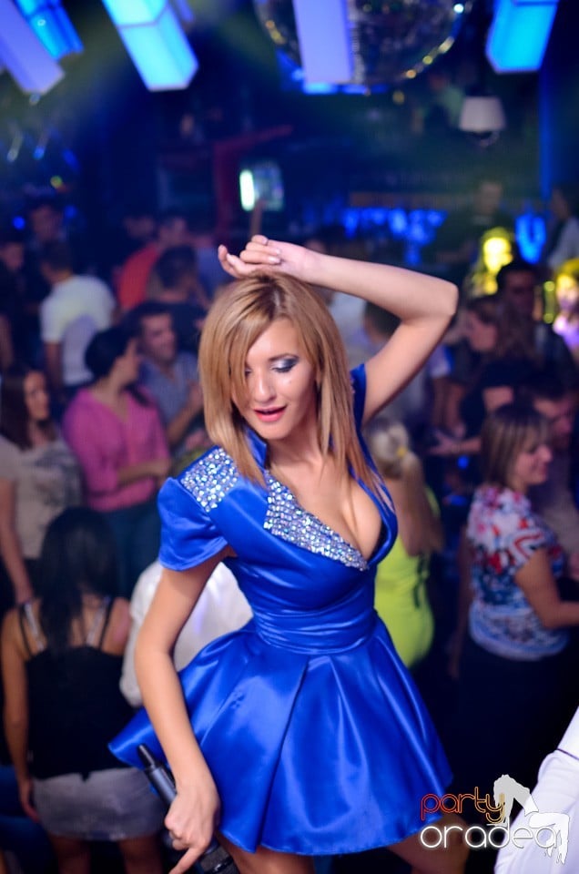 Erotique Burlesque @ The One,