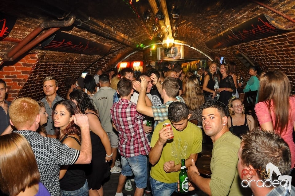 Escape: Carlsberg Summer Party sâmbătă, 