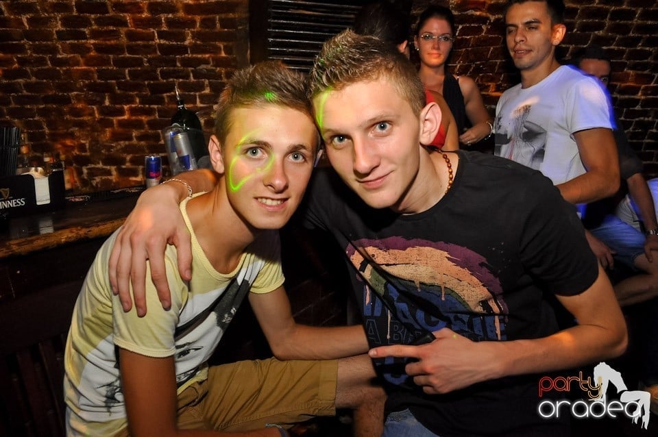 Escape: Carlsberg Summer Party sâmbătă, 