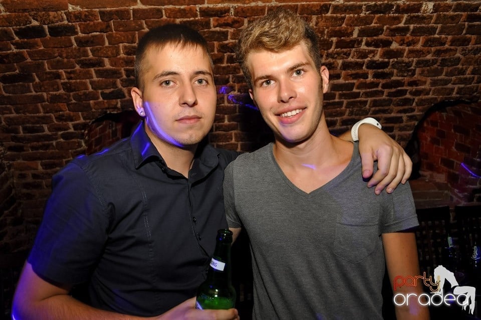 Escape: Carlsberg Summer Party sâmbătă, 