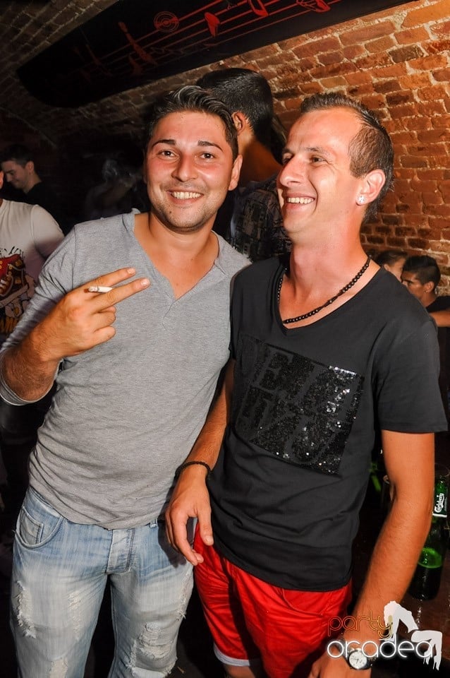 Escape: Carlsberg Summer Party sâmbătă, 