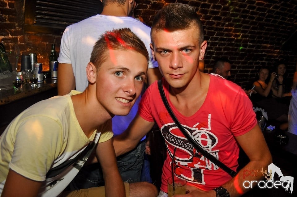 Escape: Carlsberg Summer Party sâmbătă, 