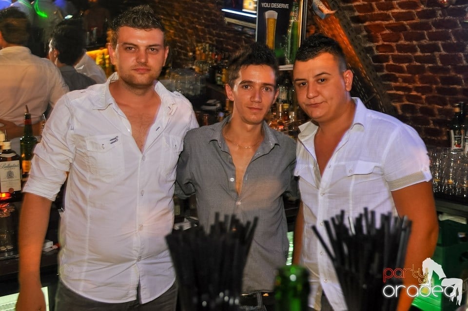 Escape: Carlsberg Summer Party sâmbătă, 