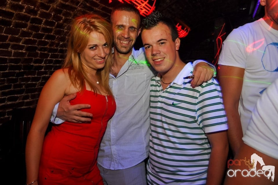 Escape: Carlsberg Summer Party sâmbătă, 