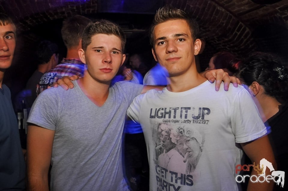 Escape: Carlsberg Summer Party sâmbătă, 