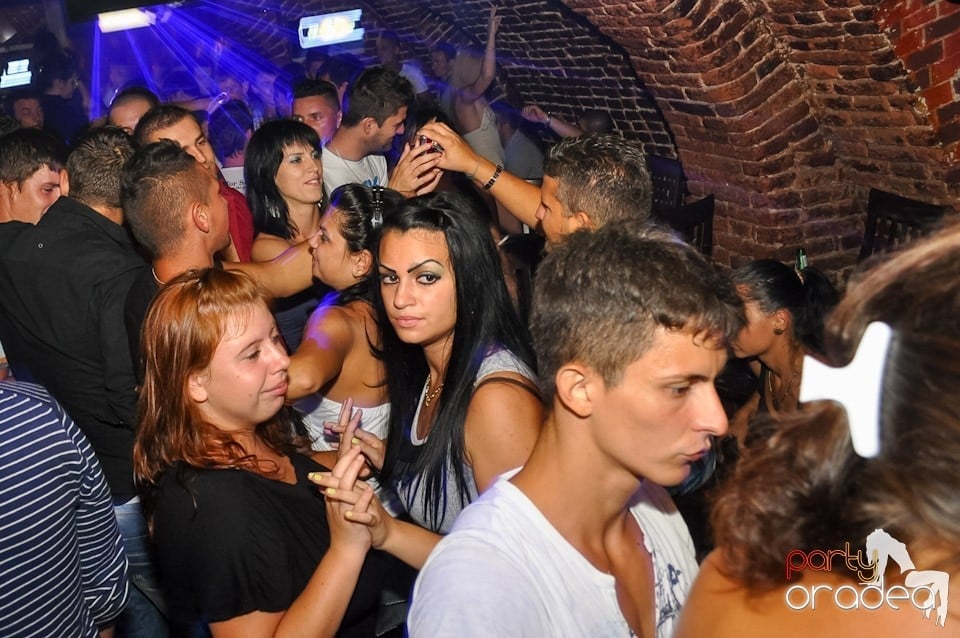 Escape: Carlsberg Summer Party sâmbătă, 