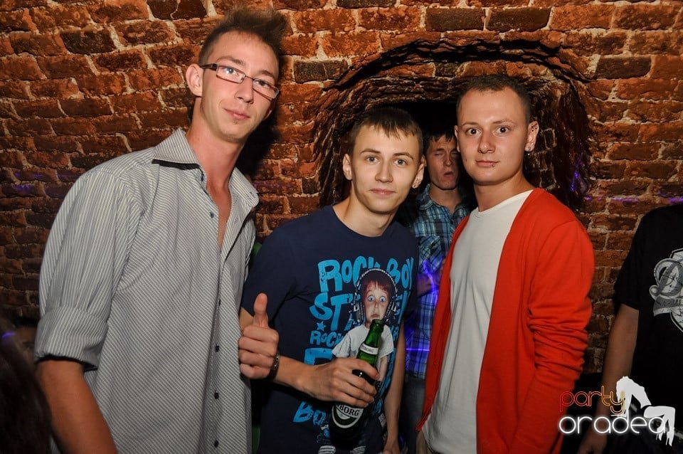 Escape: Carlsberg Summer Party sâmbătă, 