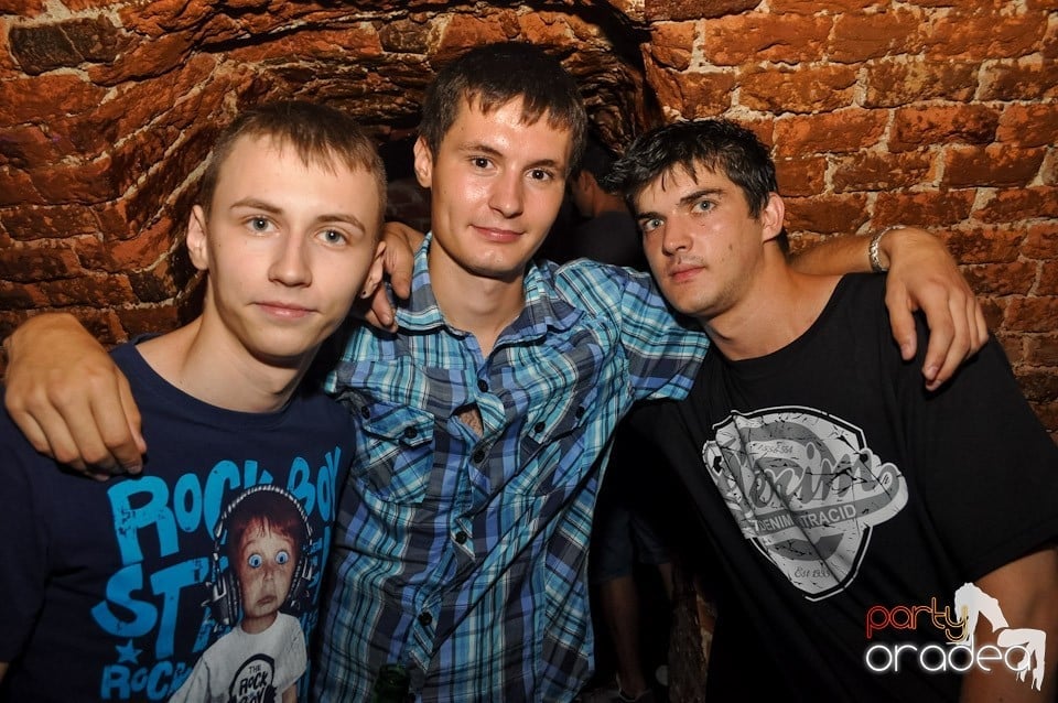 Escape: Carlsberg Summer Party sâmbătă, 