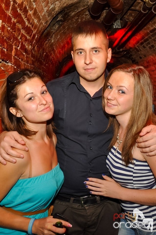 Escape: Carlsberg Summer Party sâmbătă, 