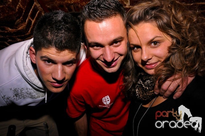 Escape Club joi seara, 