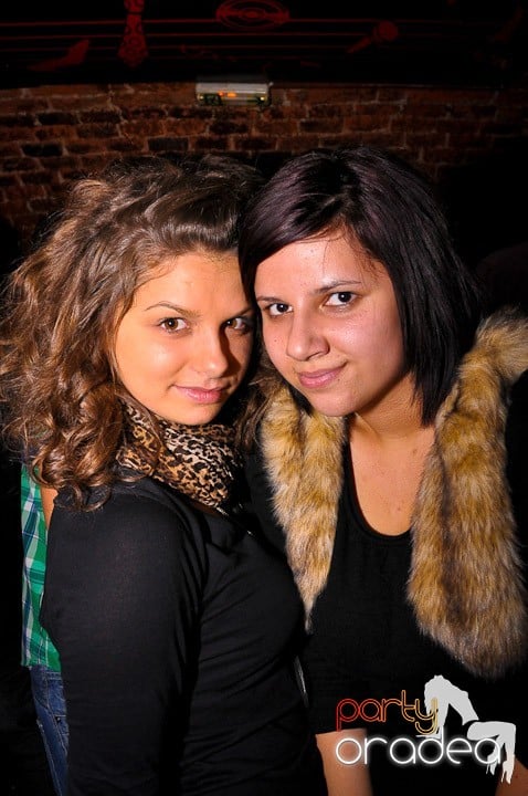 Escape Club joi seara, 