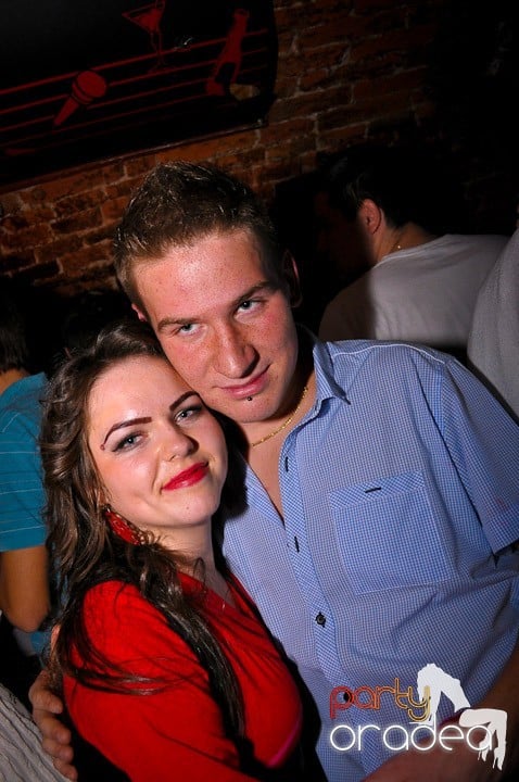 Escape Club joi seara, 