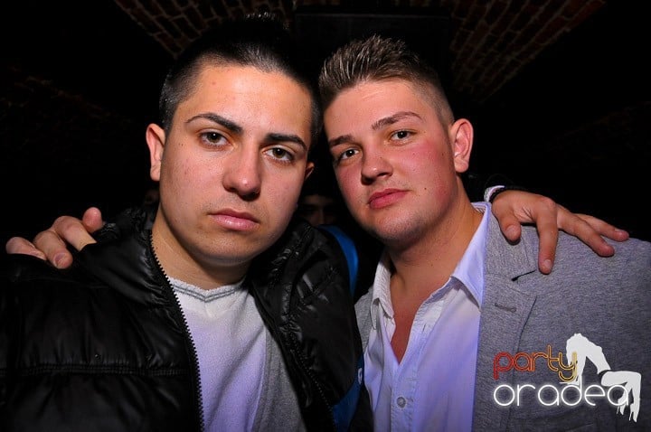 Escape Club joi seara, 