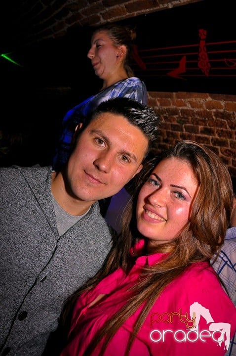 Escape Club joi seara, 