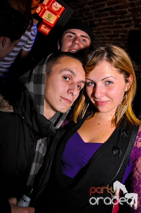 Escape Club joi seara, 