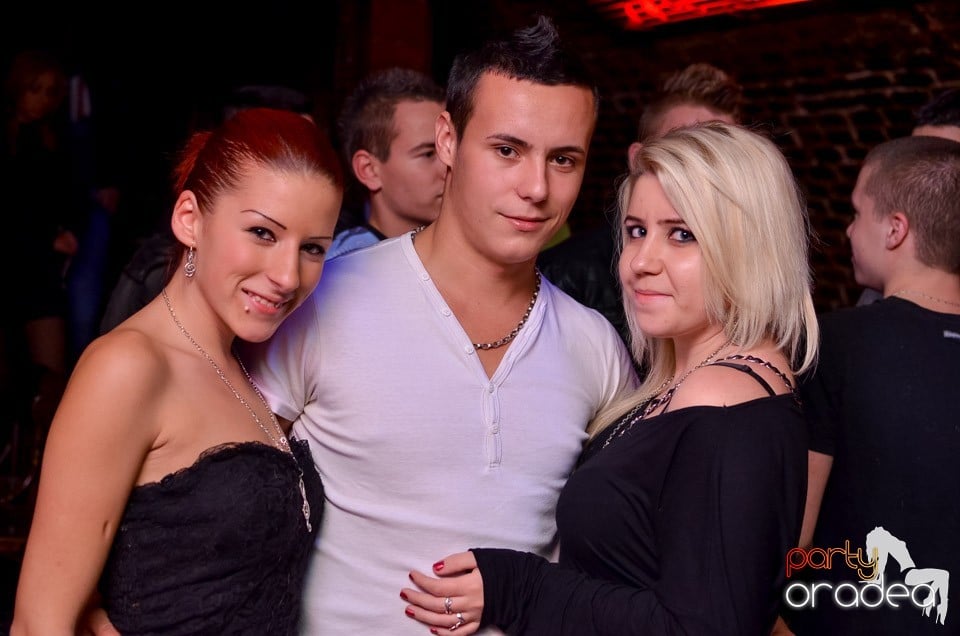 Escape Club Party cu DJ Mihy, 