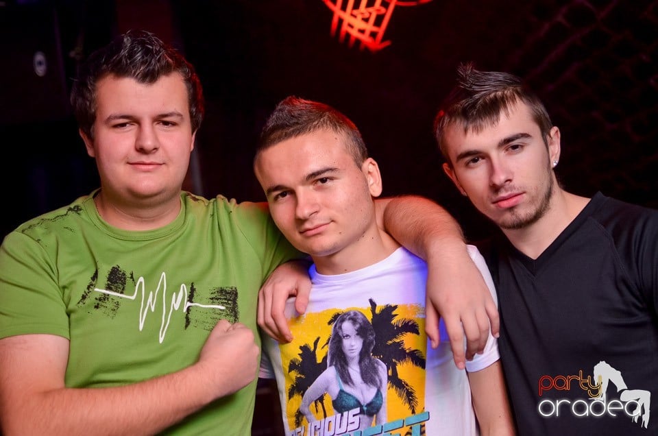 Escape Club Party cu DJ Mihy, 