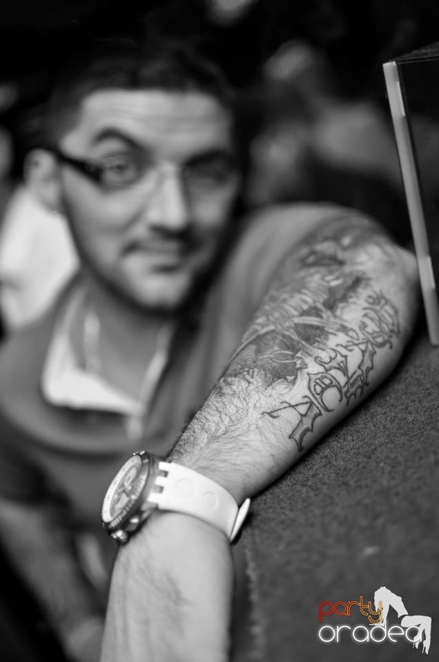 Escape Club Party cu DJ Mihy, 