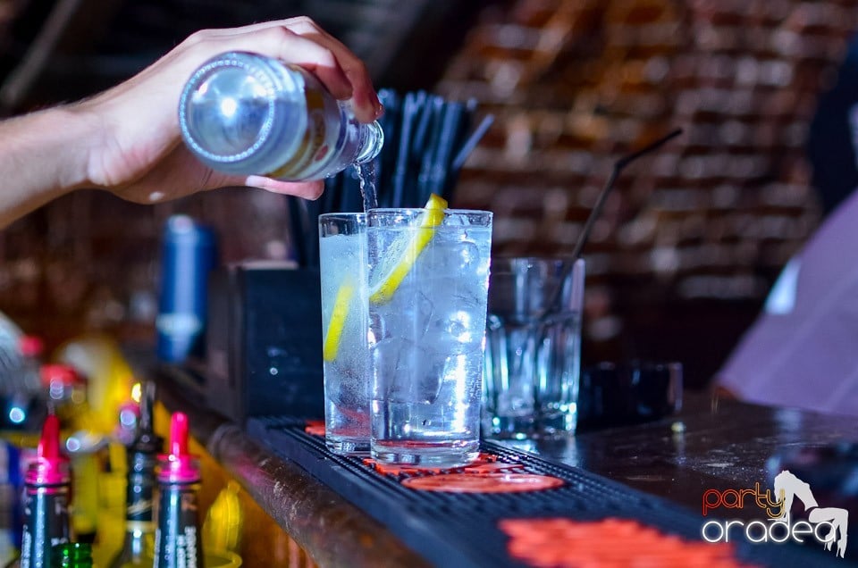 Escape Club: Party in the Night, 