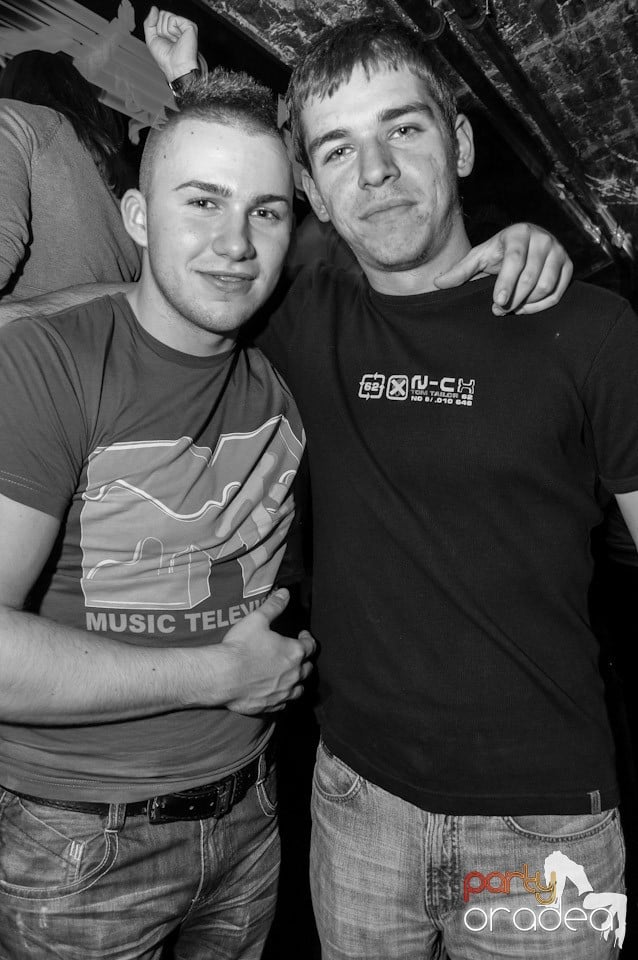 Escape Club - Party Time!,