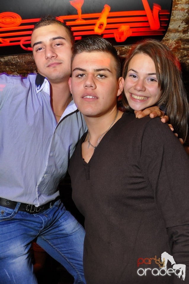 Escape Club - Party Time!,