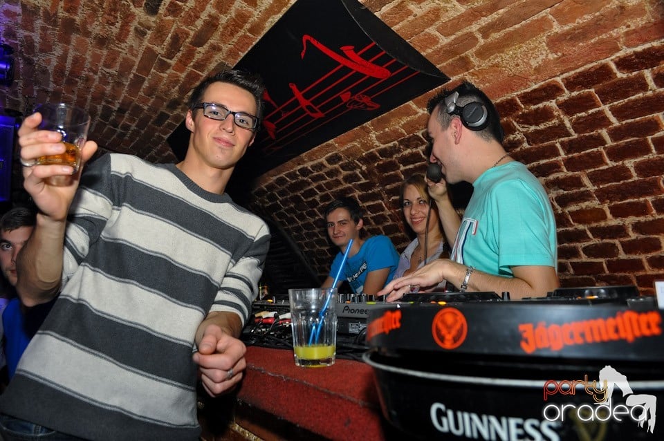 Escape Club - Party Time!, 