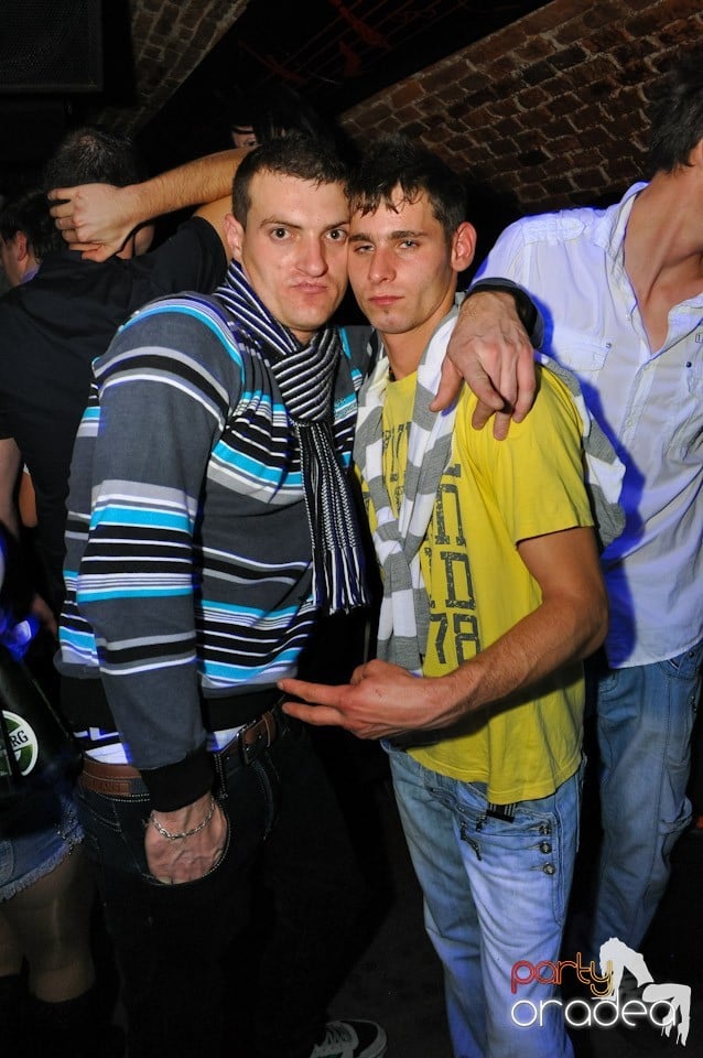 Escape Club - Party Time!,