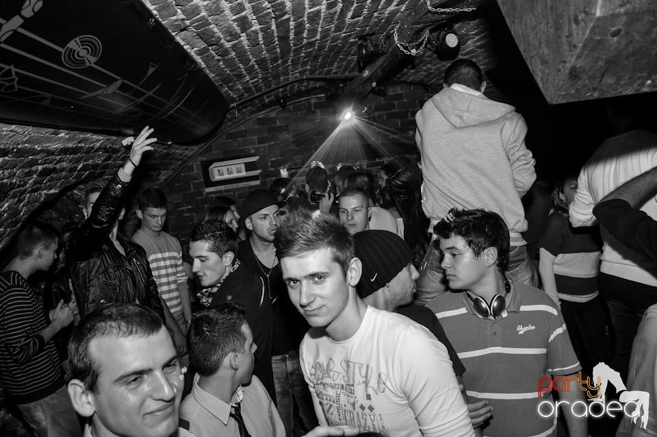 Escape Club - Party Time!, 