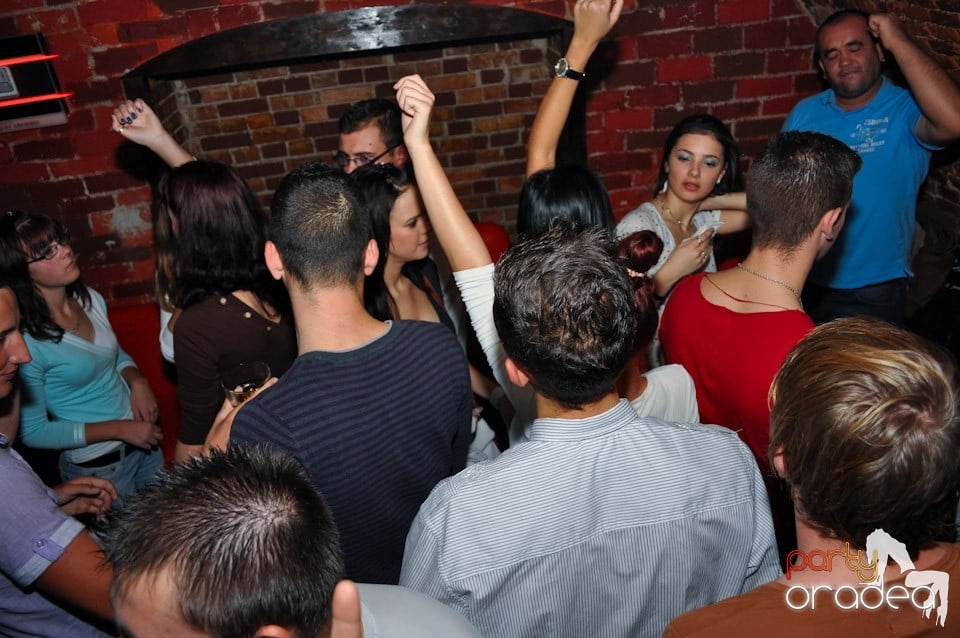 Escape Club - Party Time!,