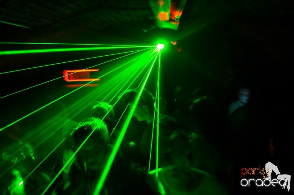 Escape Club - Party Time!,