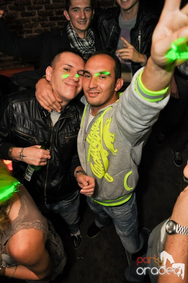 Escape Club - Party Time!,